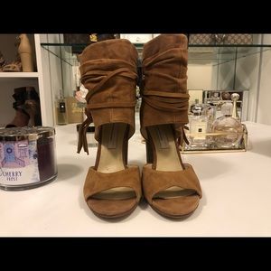 SOLD Kristin Cavallari ‘Leigh’ booties